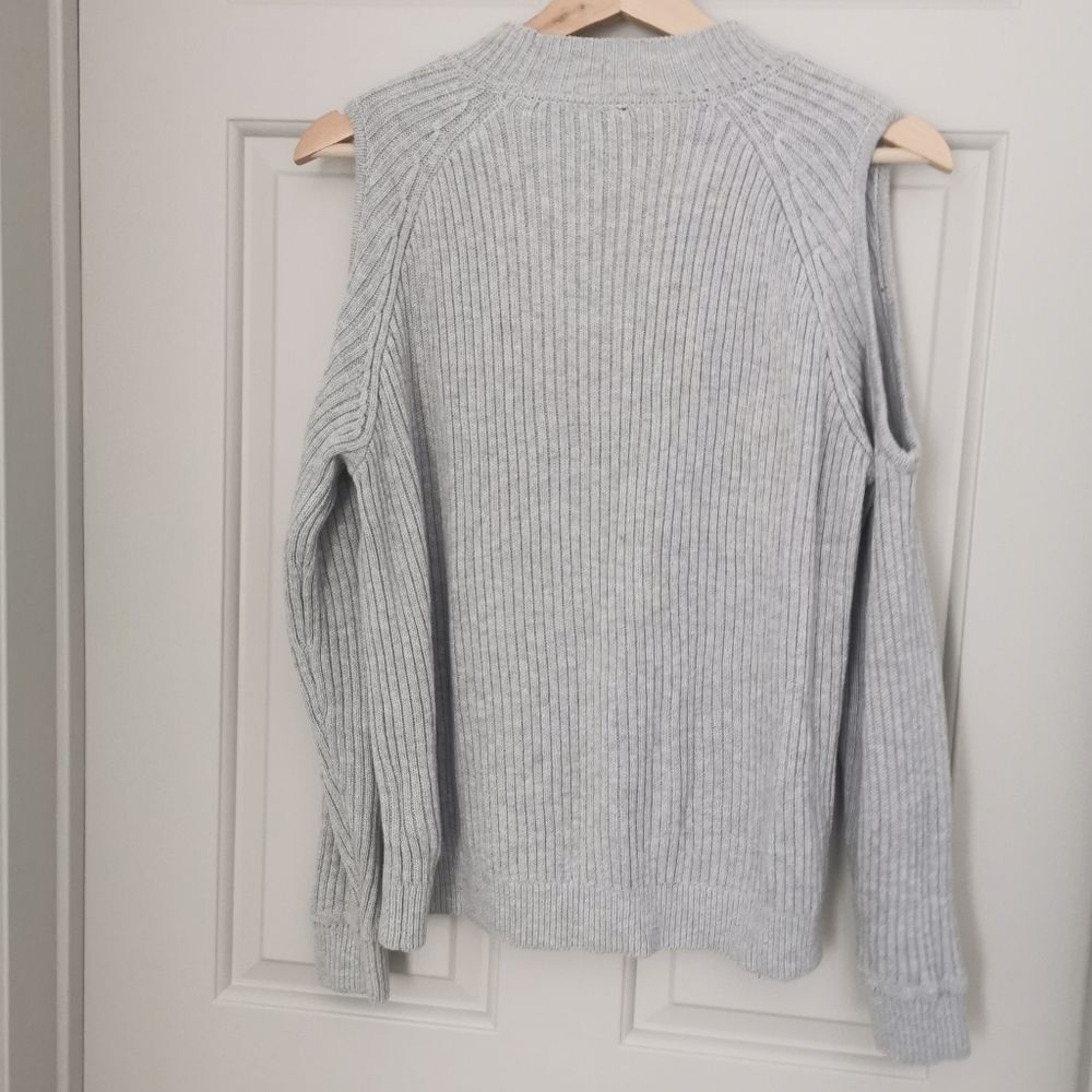 H&M sweater size S - Picture 4 of 4
